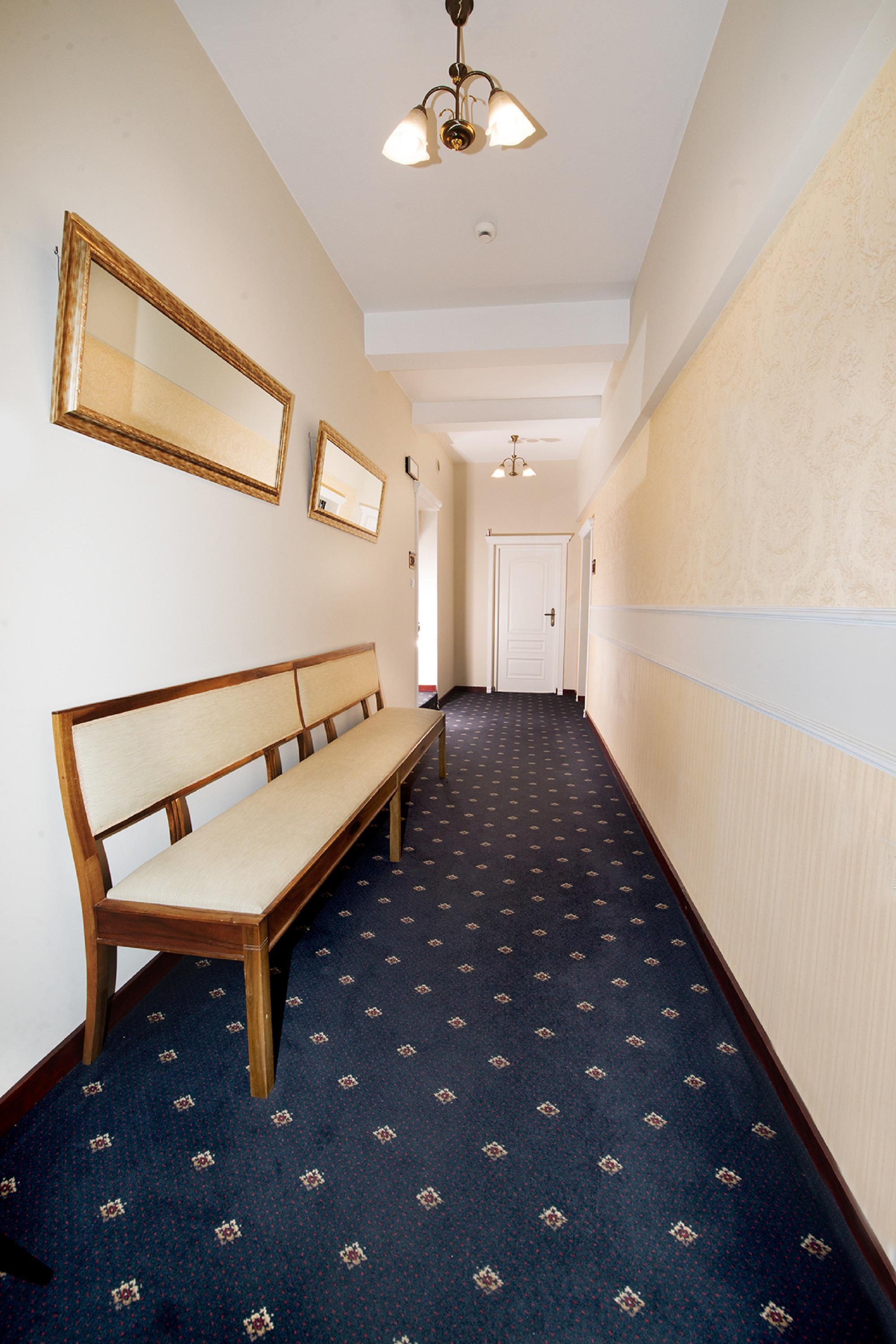 Mikołaj Hotel